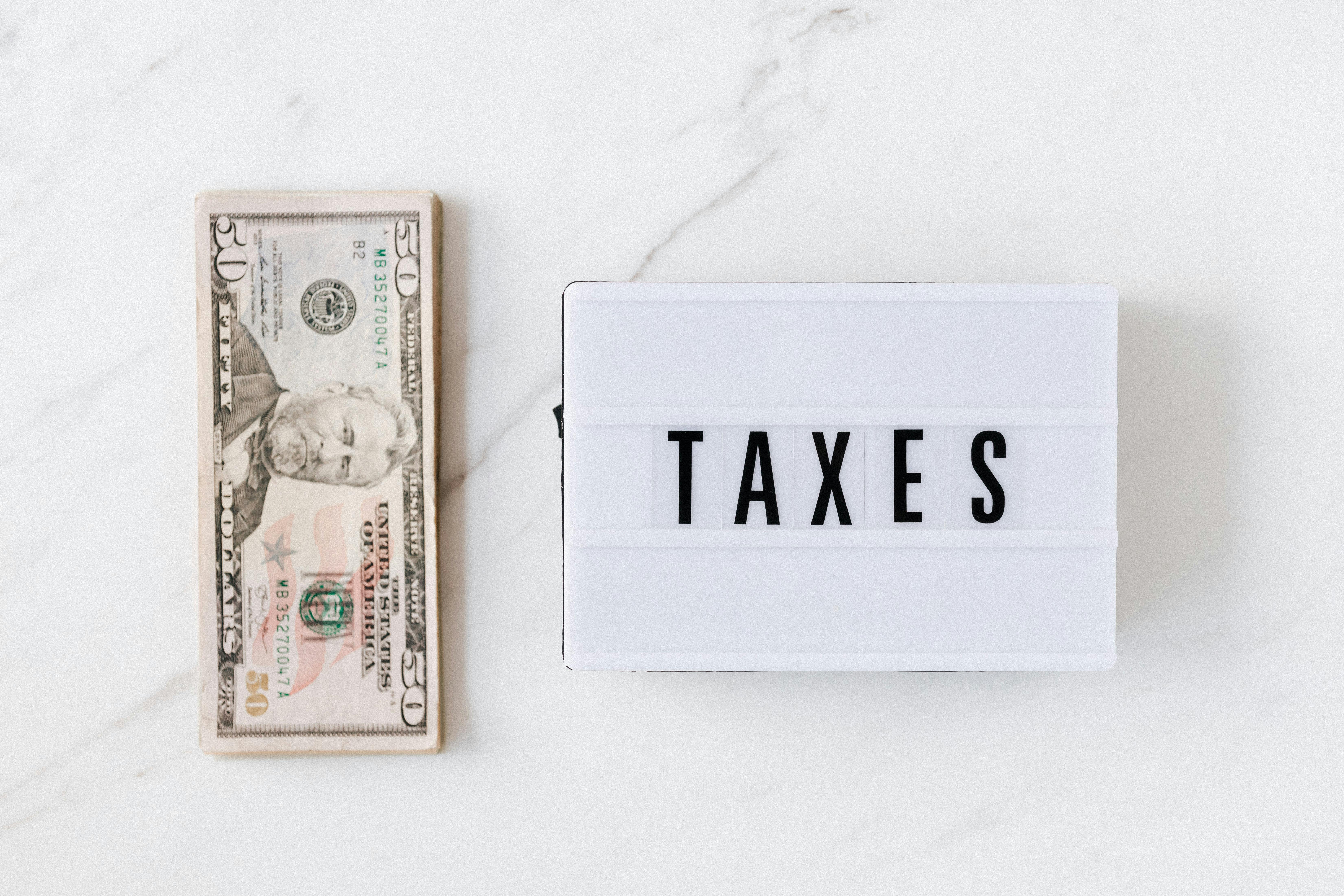 How Much Should You Save for Taxes as a Freelancer in the UK? - EasyTax UK Blog
